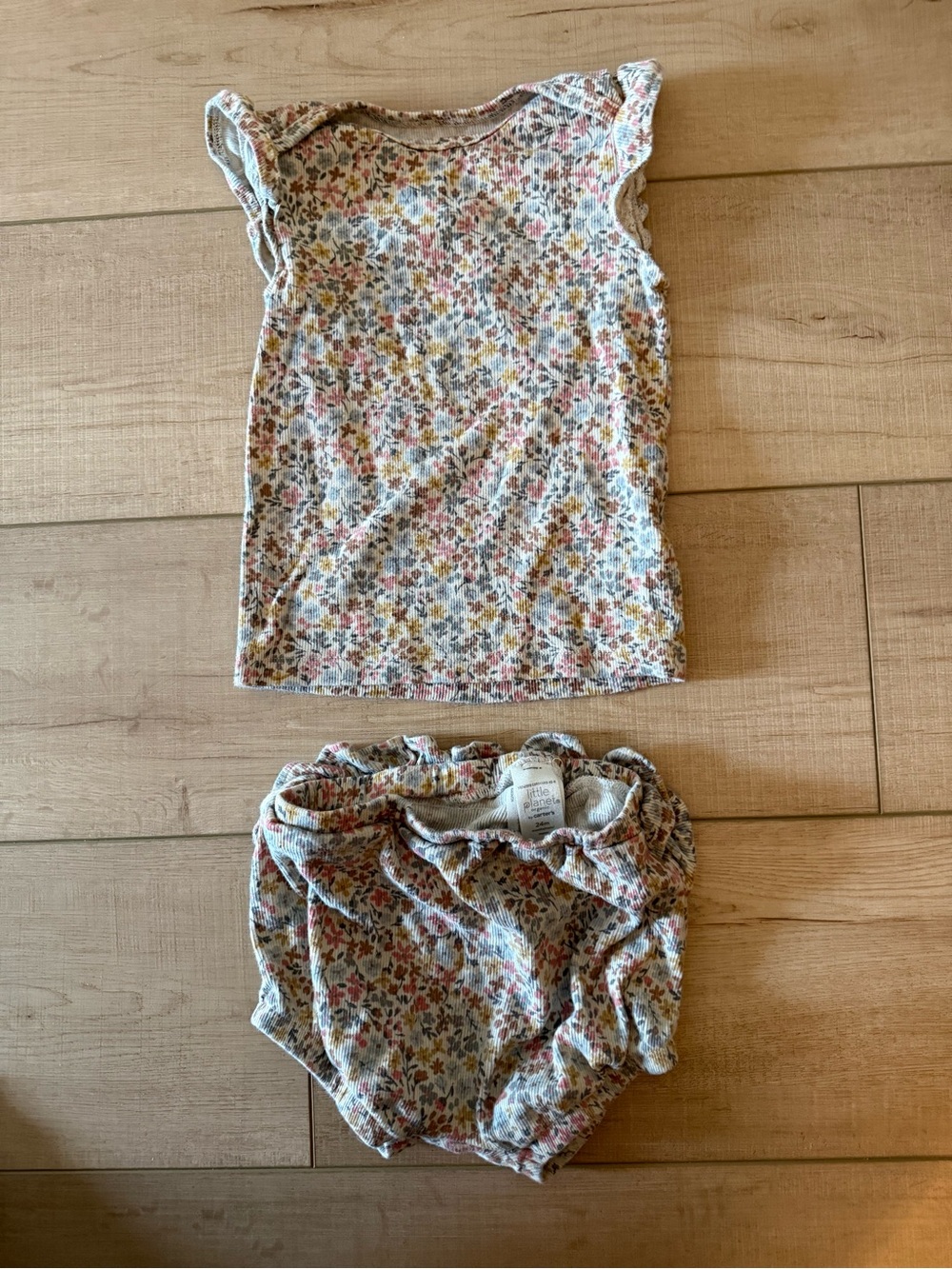 Little Planet Girls Organic Short Sleeved Ruffle Bloomer Set Floral 24 Months